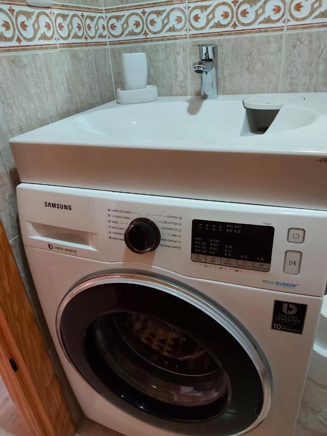 Linmarko Apartamento En Centro De Torrevieja Exteriör bild